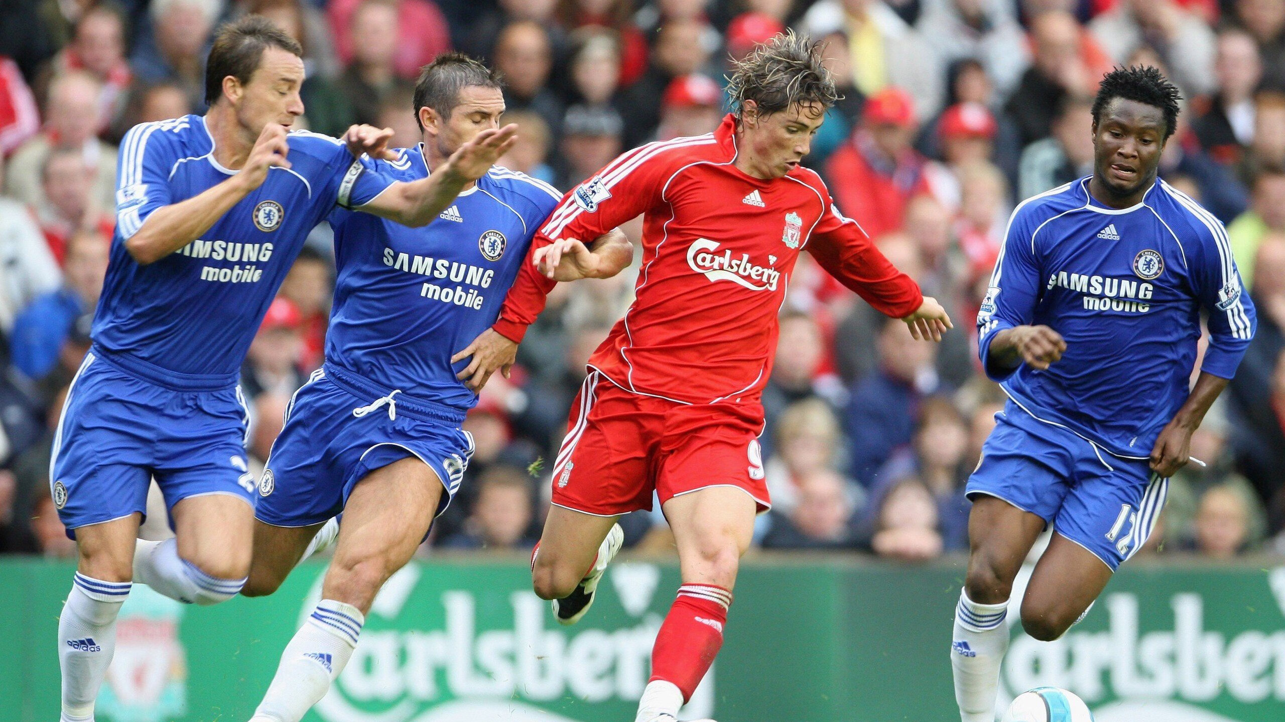 世界杯四强鏖战:战术施展,精彩纷呈!,各界世界杯四强